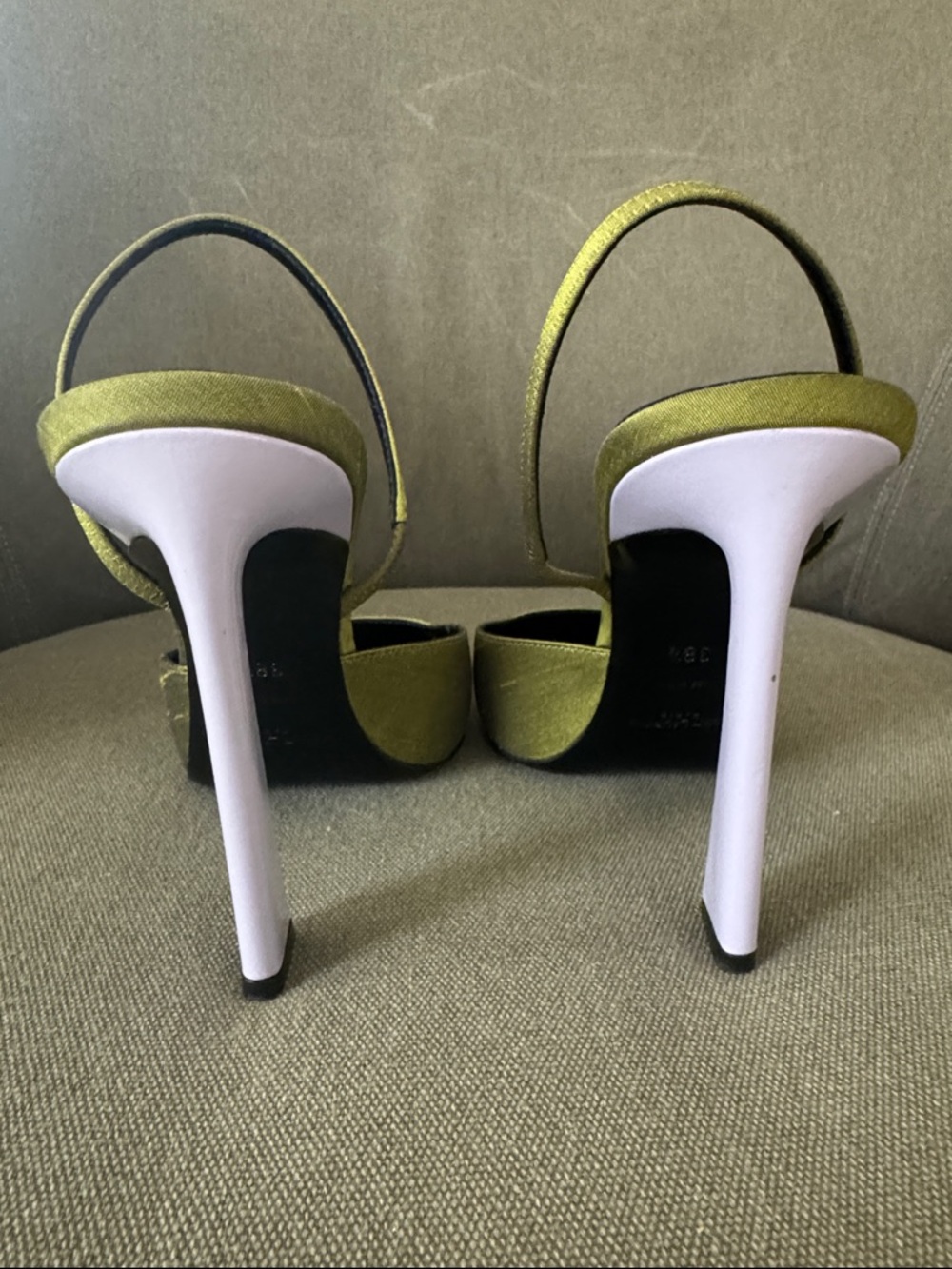 Saint Laurent Chartreuse Green Pointed Slingback Heels with Lilac Block Heels - Picture 4 of 9